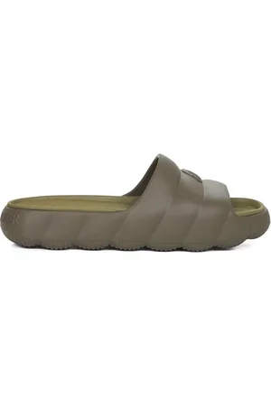 Moncler Buty, Mężczyzna, Zielony, 41 EU, Zielone Sandały z Pikowanym Wzorem