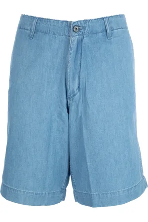 Emporio Armani Szorty, Mężczyzna, Niebieski, L, Denim, Bermudy Buty do Stylowych Outfitów