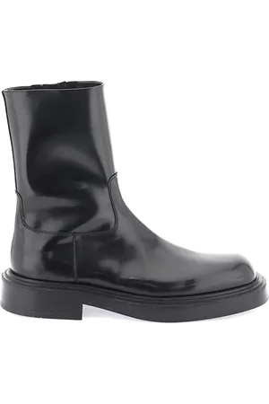 Salvatore Ferragamo Buty, Kobieta, Czarny, 40 EU, Klasyczny Skórzany But dla Mężczyzn