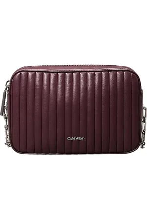 Calvin Klein Torebki, Kobieta, Fioletowy, ONE SIZE, Skóra, Pikowana Torba na Ramię - Metalowy Łańcuch