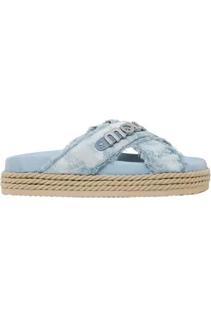 Mou Buty, Kobieta, Niebieski, 40 EU, Denim, Niebieskie plecione sandały z podartym dżinsowym