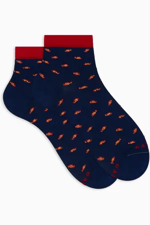 Gallo Bielizna, Kobieta, Wielobarwność, S, Bawełniane krótkie skarpetki z rybkim wzorem w dwóch kolorach niebieskie