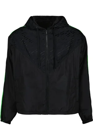 VERSACE Kurtki, Mężczyzna, Czarny, L, Nylon, Wiatrówka z nadrukiem Greca