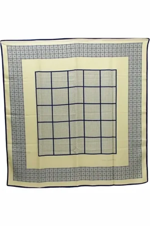LOUIS VUITTON Pre-owned, Kobieta, Beżowy, ONE SIZE, Pre-owned Silk scarves