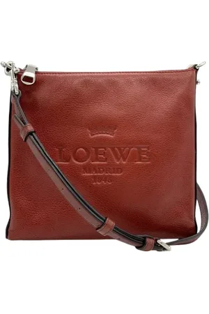 Loewe Pre-owned, Kobieta, Czerwony, ONE SIZE, Skóra, Pre-owned skórzane torby na ramię
