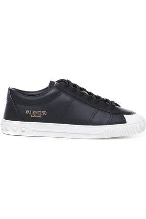 VALENTINO GARAVANI Buty, Mężczyzna, Czarny, 39 EU, Len, Czarne Skórzane Sneakersy z Szczegółami Nitów