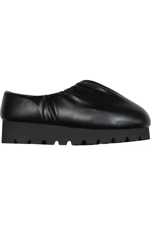Yume Yume Buty, Kobieta, Czarny, 37 EU, Czarne sandały z ruchami z wegańskiej skóry