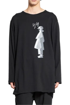 YOHJI YAMAMOTO Koszulki, Mężczyzna, Czarny, M, Czarna Koszulka z Długim Rękawem z Graficznym Nadrukiem