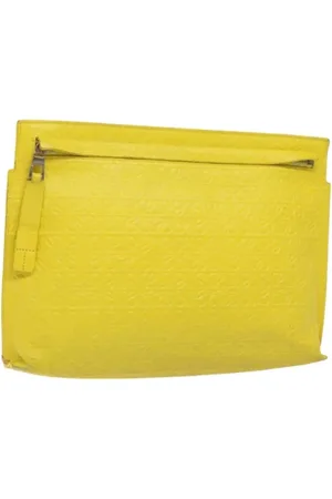 Loewe Pre-owned, Kobieta, Żółty, ONE SIZE, Skóra, Pre-owned Leather clutches