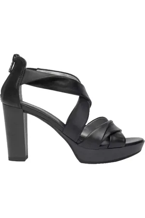 Nero Giardini Buty, Kobieta, Czarny, 37 EU, Czarne Sandały dla Stylowego Wyglądu