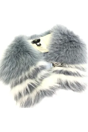 Fendi Pre-owned, Kobieta, Niebieski, ONE SIZE, Pre-owned Fur scarves