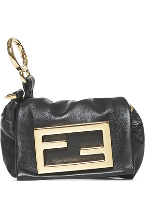 Fendi Torebki, Kobieta, Czarny, ONE SIZE, Czarna Skórzana Torba na Ramię z Metalowym Logo
