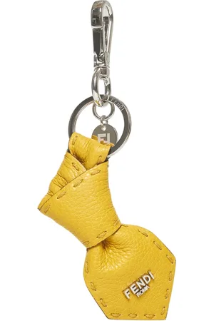 Fendi Akcesoria, Mężczyzna, Żółty, ONE SIZE, Żółty Skórzany Brelok z Metalowymi Szczegółami
