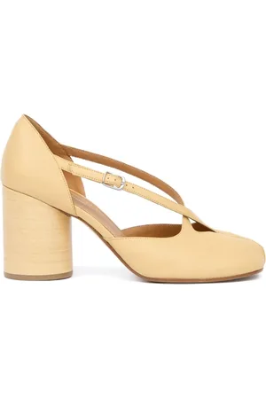Maison Margiela Buty, Kobieta, Beżowy, 39 EU, Beżowe Czółenka Tabi z Obcasem