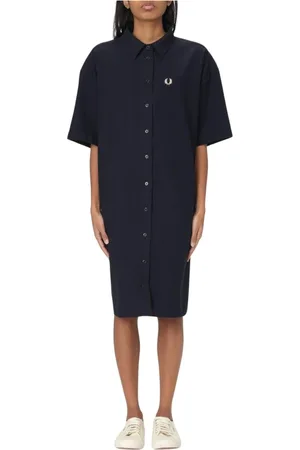 Fred Perry Sukienki, Kobieta, Niebieski, L, Stylowa Sukienka z Haftem w Niebieskim