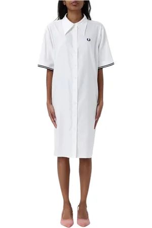 Fred Perry Sukienki, Kobieta, Biały, M, Haftka z haftem na kołnierzu