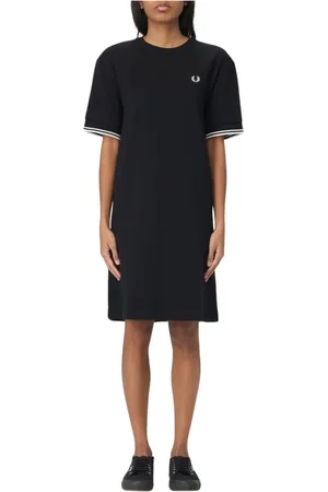 Fred Perry Sukienki, Kobieta, Czarny, S, Czarna Sukienka z Kontrastowym Rękawem
