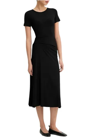 MARELLA Sukienki, Kobieta, Czarny, L, Elegancka Czarna Sukienka z Żebrem