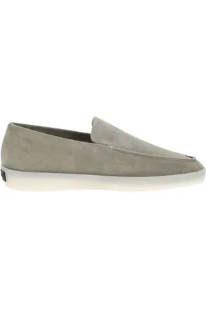 FEAR OF GOD Buty, Mężczyzna, Zielony, 43 EU, Zamsz, Mokasyny z Plakietką Monogramu i Podeszwą z Gumy