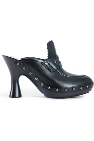 Burberry Buty, Kobieta, Czarny, 40 EU, Czarne skórzane obcasy z nitami i wycięciem