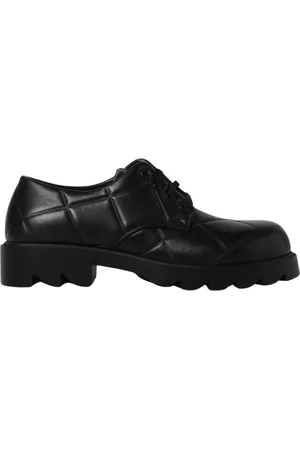 Bottega Veneta Buty, Mężczyzna, Czarny, 44 EU, Pikowane Derby z skóry