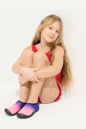 Sinsay Lekkie buty do wody na gumowej podeszwie