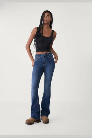Stradivarius Jeansy z nogawką bootcut 34