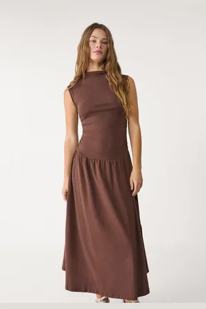 Stradivarius Sukienka midi z golfem S