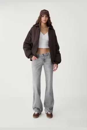 Stradivarius Jeansy low waist flare 44