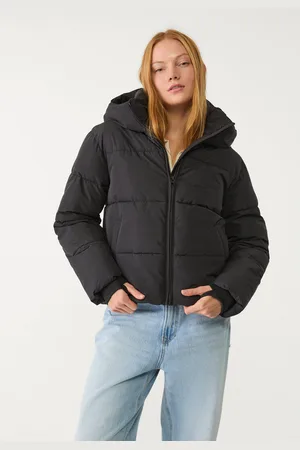 Stradivarius Pikowana kurtka basic z kapturem XS