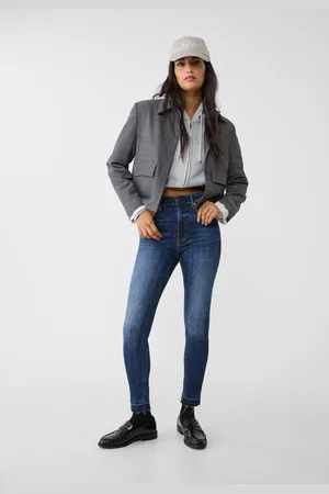 Stradivarius D07 Jeansy skinny fit z regularnym stanem