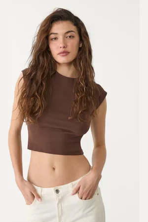 Stradivarius Krótka dopasowana koszulka basic L