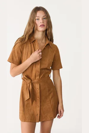 Stradivarius Krótka szmizjerka ze sztucznego zamszu