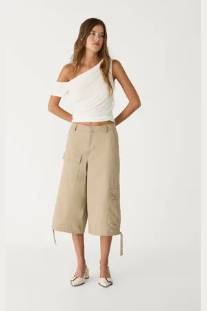 Stradivarius Bermudy cargo oversize 32