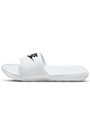 Nike Klapki Victori One CN9675-100