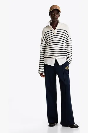 Tommy Hilfiger Proste joggery z wyhaftowanym logo