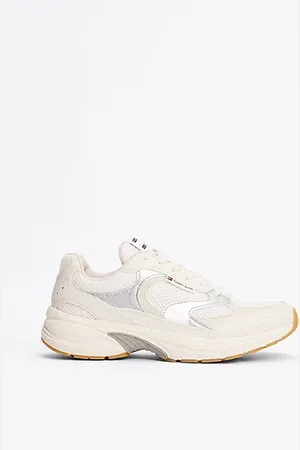 Tommy Hilfiger Buty sportowe z metalicznymi wstawkami
