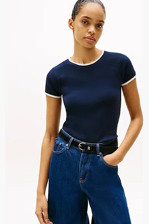 Tommy Hilfiger T-shirt o wąskim kroju z okrągłym dekoltem