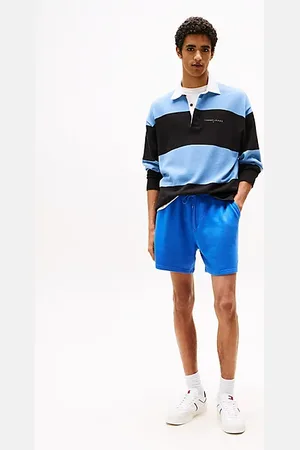 Tommy Hilfiger Szorty o regularnym kroju z naszywką z flagą