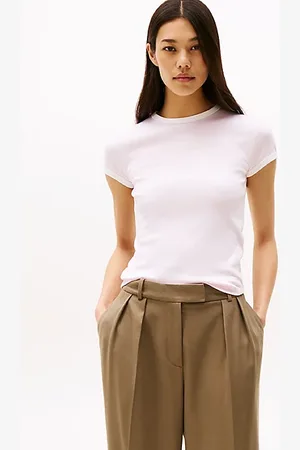 Tommy Hilfiger Wąski T-shirt z wyhaftowanym logo