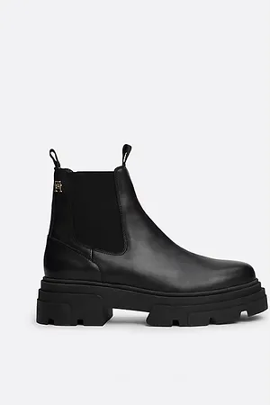 Tommy Hilfiger Skórzane sztyblety na grubej podeszwie