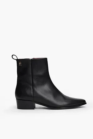 Tommy Hilfiger Skórzane kowbojki z monogramem