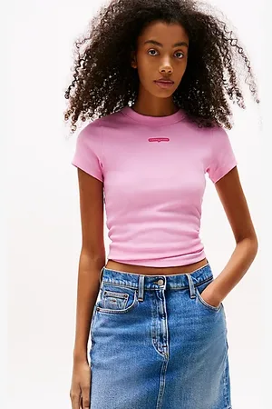 Tommy Hilfiger T-shirt o wąskim kroju z logo