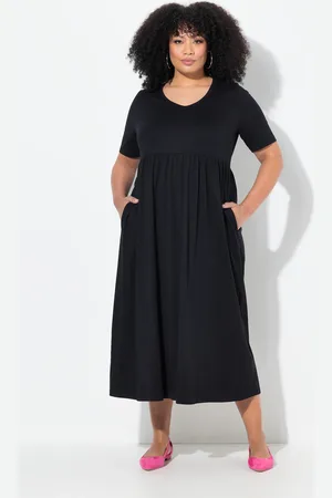 Ulla Popken Sukienka maxi, trapezowy krój, dekolt w szpic, rękaw 1/2, kieszenie