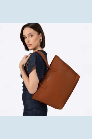 Wittchen Damska torba na laptopa 15,6" z imitacji skóry brązowa