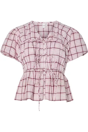 Y.A.S Top
